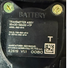Load image into Gallery viewer, 3 Button Hyundai Flip Key  TQ8-RKE-4F41 / 95430-S8400+TP (OEM Refurbished)
