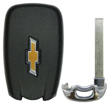 Load image into Gallery viewer, 5 Button Chevrolet Proximity Smart Key w/ Trunk HYQ4EA / 13508769 (OEM) - Southeastern Keys
